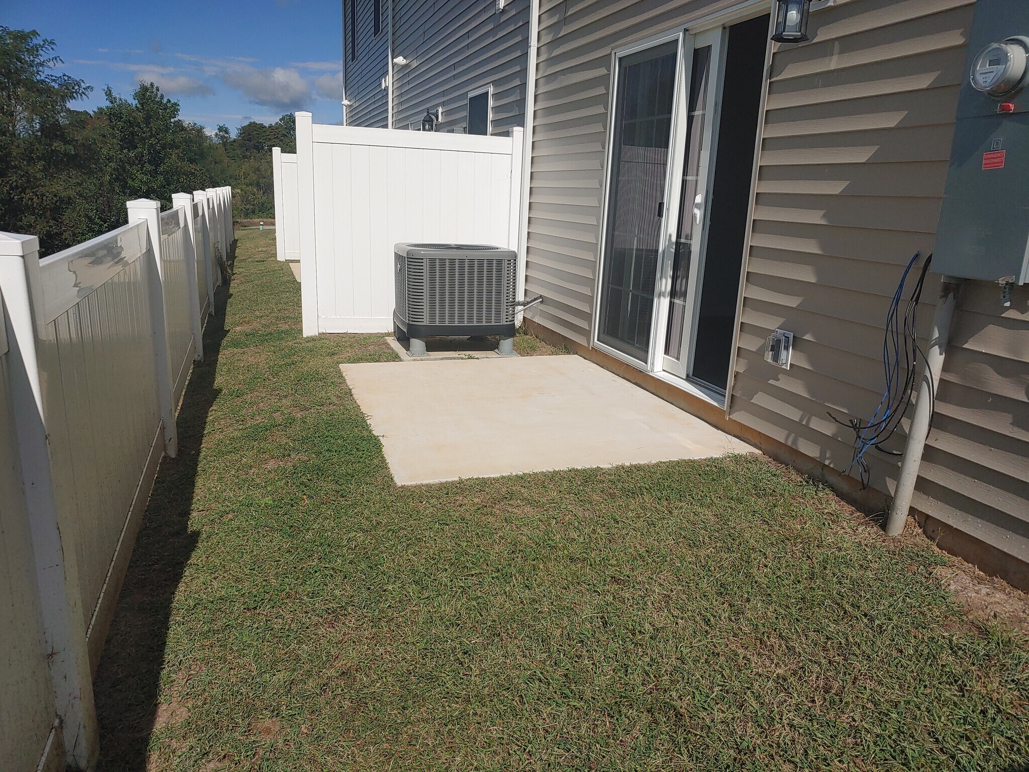 Rear Patio - 6138 Warren Newcomb Dr