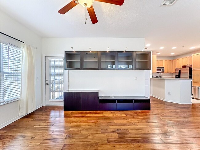 Building Photo - 2586 Grand Central Pkwy