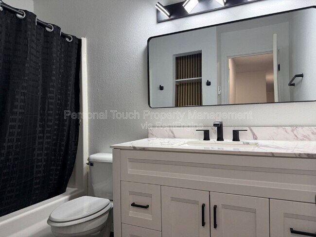 Building Photo - 2650 15th St S