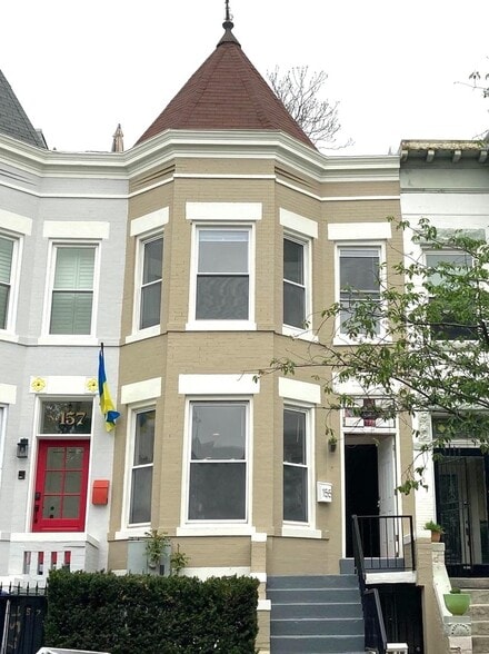 Building Photo - 155 U St NW