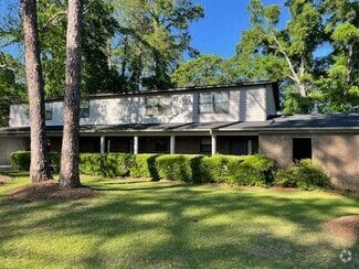 Building Photo - 3683 Donovan Dr