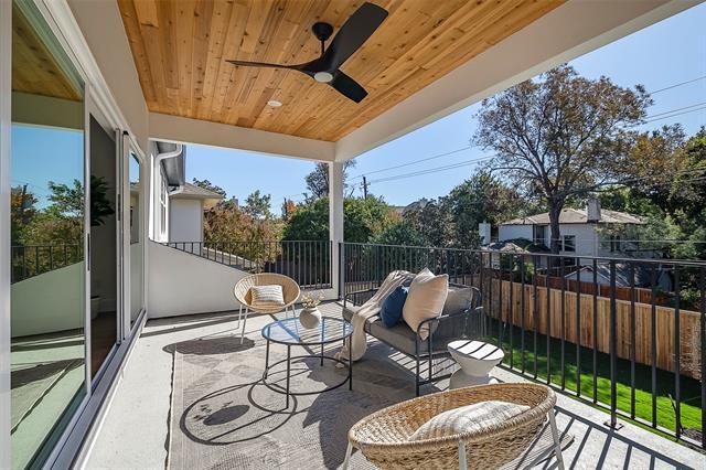 Building Photo - 6126 Velasco Ave