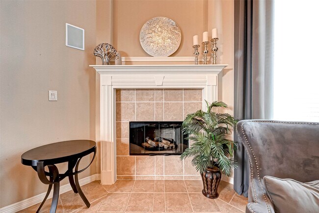 Building Photo - 4311 Madera Creek Ln