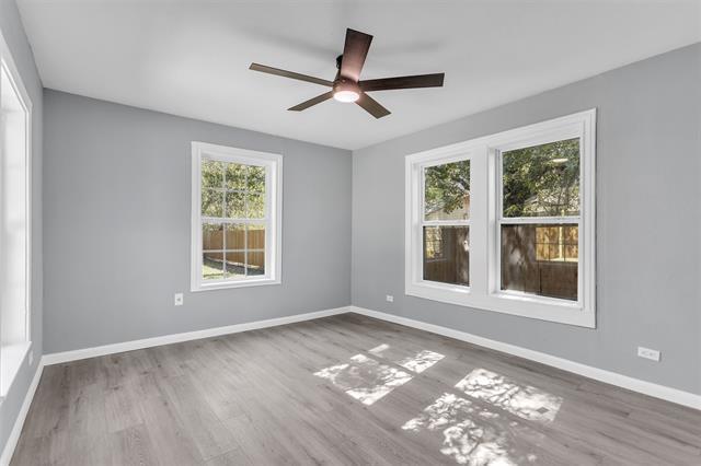 Building Photo - 904 N Virginia St