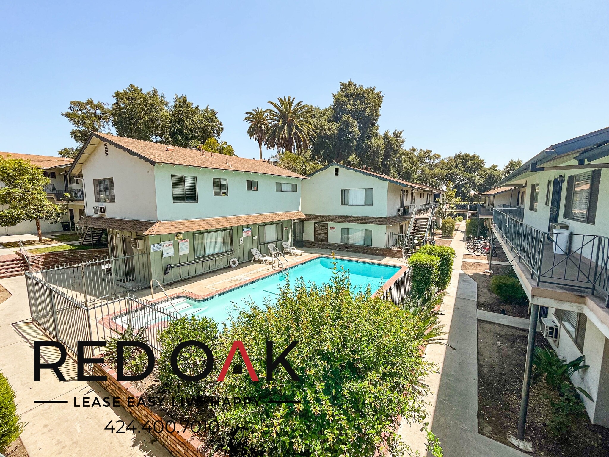 Building Photo - 630 N Cerritos Ave