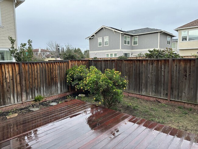 Building Photo - Stunning 3-Bedroom Corner-Lot Home with Upgrades & Natural Light; Available Now!