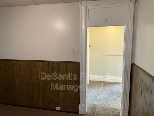 Building Photo - 508 Chestnut St