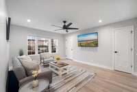 Building Photo - 1001 W Howard St