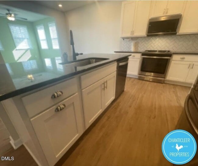 Building Photo - 112 Hoyne Way