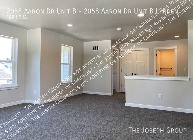 Building Photo - 2058 Aaron Dr