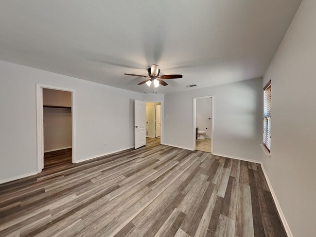 Building Photo - MOVE IN READY NOW IN KELLER ISD!