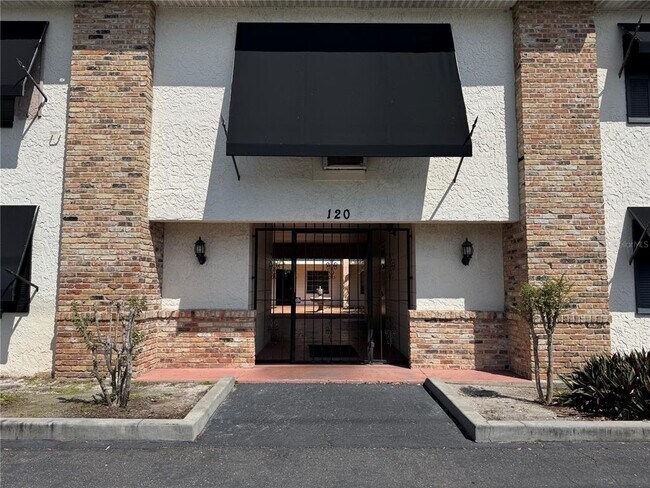 Building Photo - 120 S Church Ave