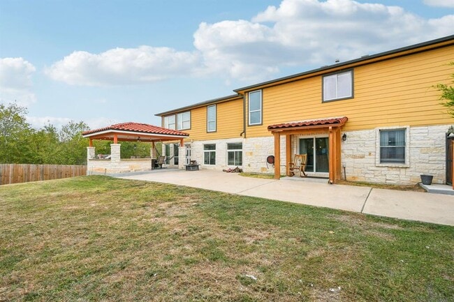 Building Photo - 18205 Great Falls Dr