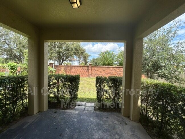 Building Photo - 1876 Leather Fern Dr