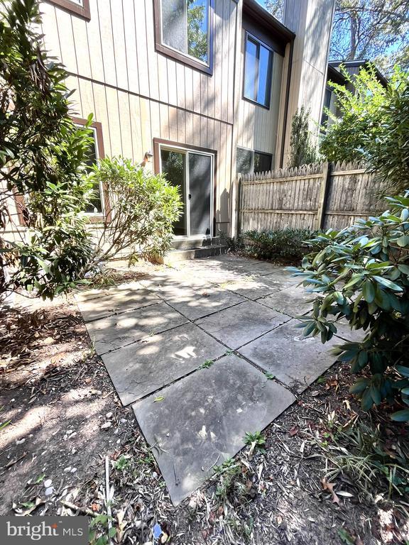Building Photo - 10704 Muirfield Dr