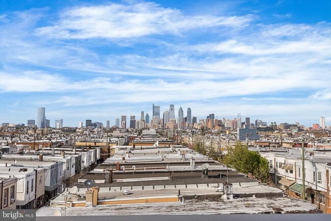Building Photo - 1903 Jackson St