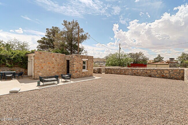 Building Photo - 3511 Murray Pl