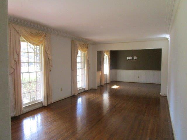 Building Photo - Located Off Macon Road!