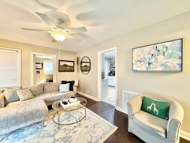 Building Photo - Updated 3 Bedroom In Guilford Hills with a...