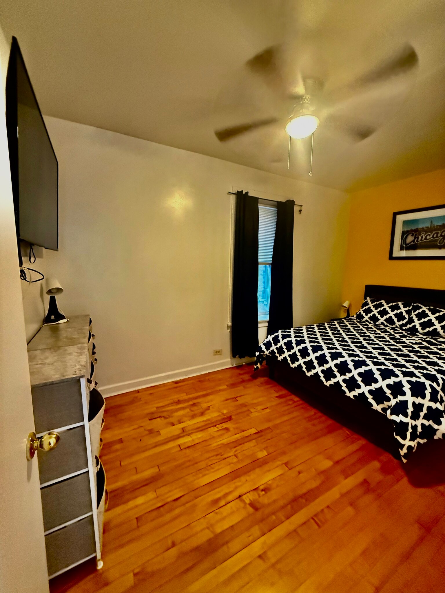 Building Photo - 829 Mulford Street