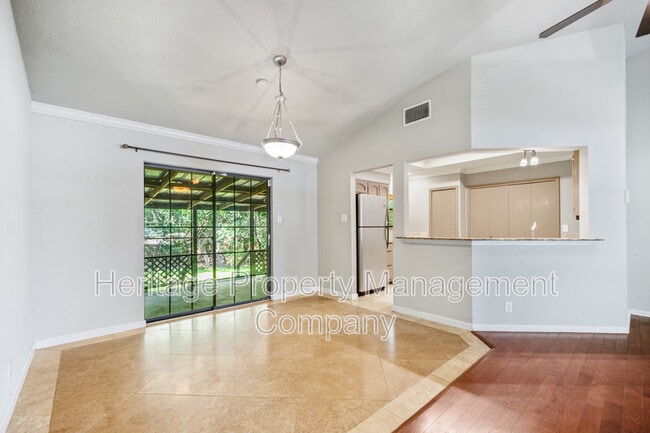 Building Photo - 16722 Lilly Crest Dr