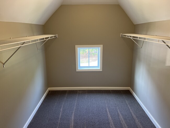 Building Photo - 1532 Craftsman Rd NW