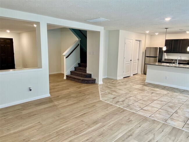 Building Photo - 20807 Sheffield Pk Dr