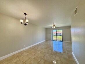 Building Photo - 21905 Lake Forest Cir