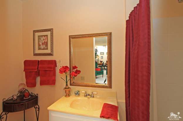 Building Photo - 76975 Roadrunner Dr