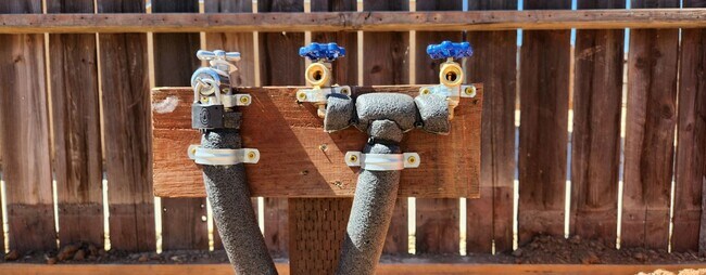 Building Photo - Newly Remodeled Mini Ranch 2 Bedroom Home *Additional RV Parking