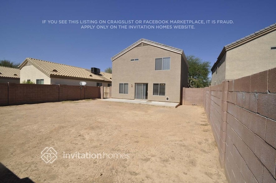 Building Photo - 13029 W Lisbon Ln