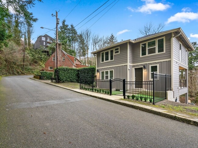 Building Photo - New Build  3 Bed, 2.5 Bath Rental home in ...