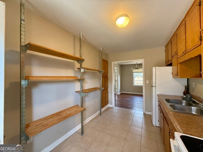 Building Photo - 2913 Horse Shoe Dr