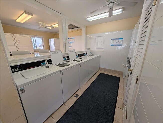 Building Photo - 5883 Todd St