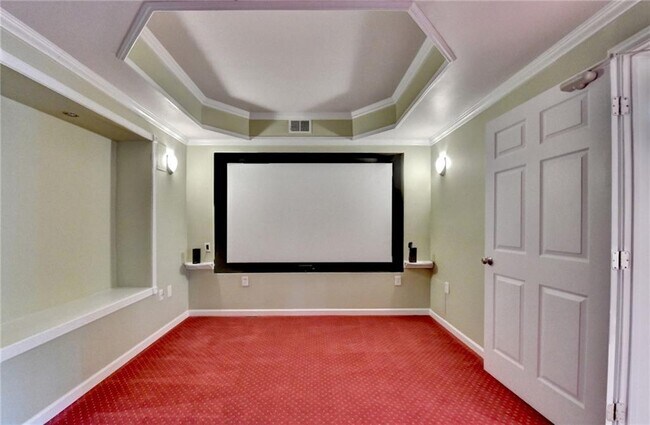 Building Photo - 770 Pimlicon Pl