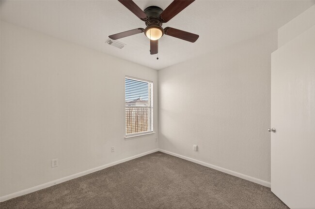 Building Photo - 4719 Silver Spruce Ln