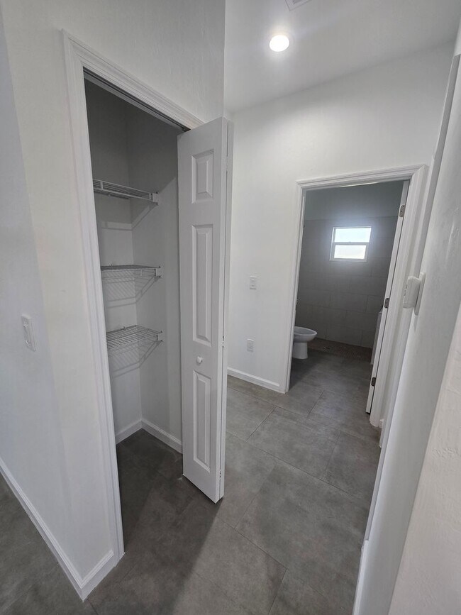 Building Photo - Brand-New 2/2/1 -SW Lehigh Acres-See this one TODAY!