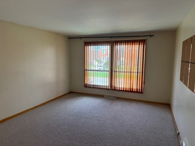 Building Photo - 8037 S Wentworth Ave