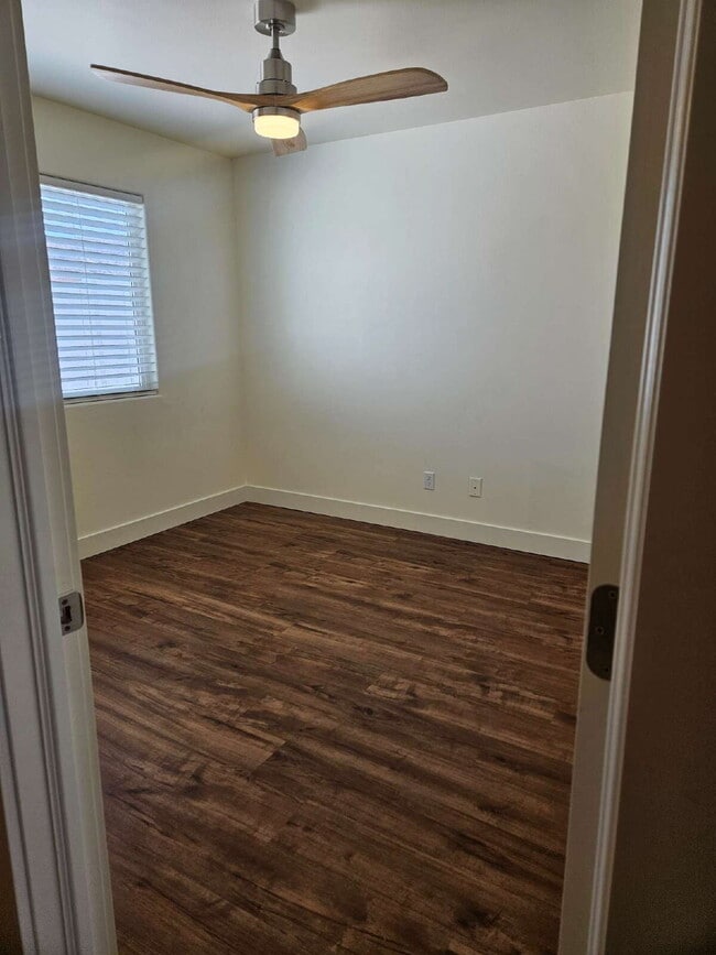 Building Photo - Charming Townhome in La Verkin