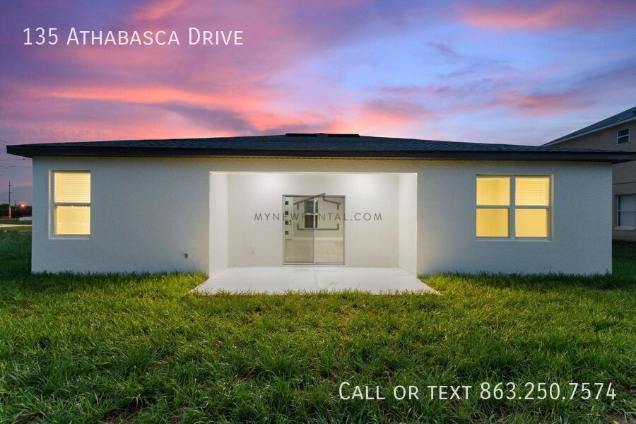 Building Photo - 135 Athabasca Dr