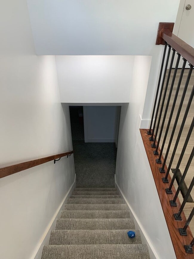 Building Photo - Cozy 4 bedroom 2 bath home in Woods Cross