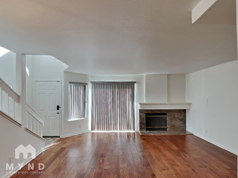 Building Photo - 66 Cherry Ridge Ln