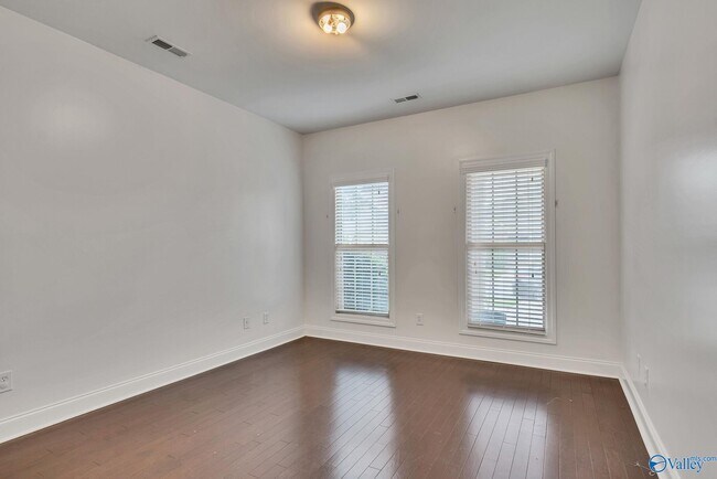 Building Photo - 412 White Petal St SW