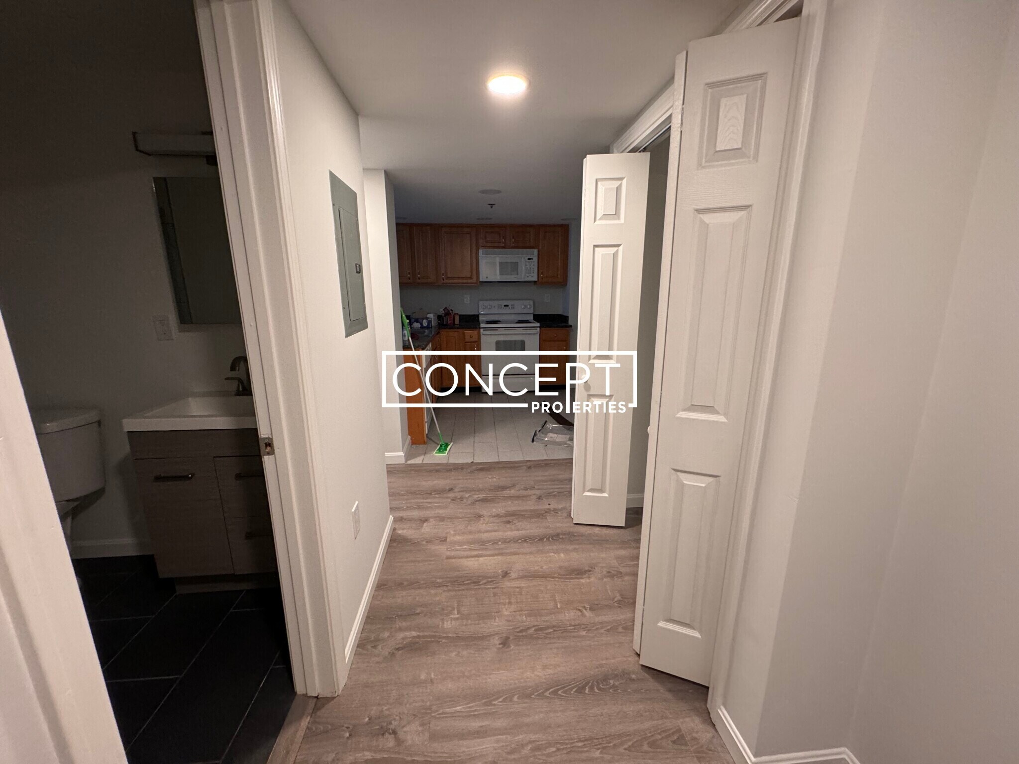 Building Photo - 24 Queensberry St