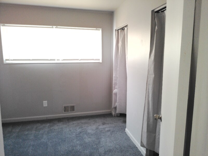 Building Photo - 29743 Birchwood St