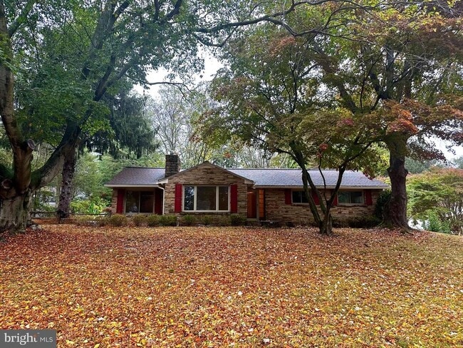 Building Photo - 1 High Acres Dr