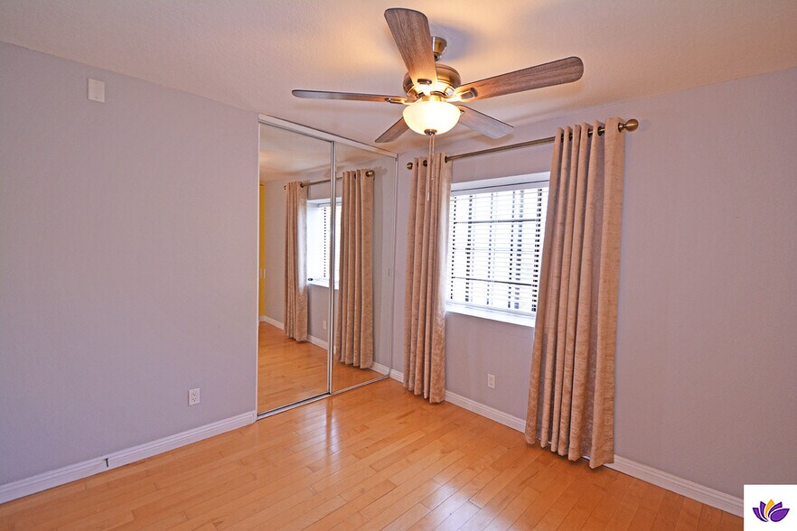 Building Photo - 23935 Ingomar St