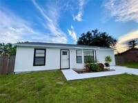 Building Photo - 7113 Regina Dr