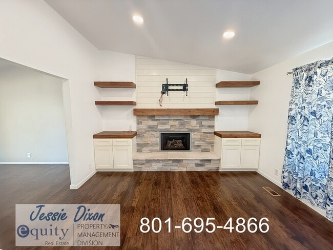 Building Photo - 6811 S 1905 W