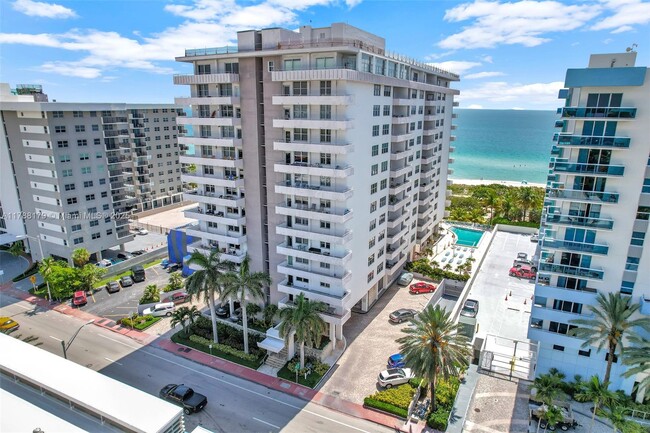 Building Photo - 9225 Collins Ave